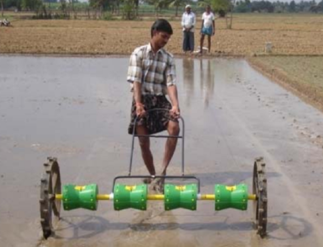 🚜🌾জমিতে ড্রাম সিডার যন্ত্র ব্যবহারের সুবিধা